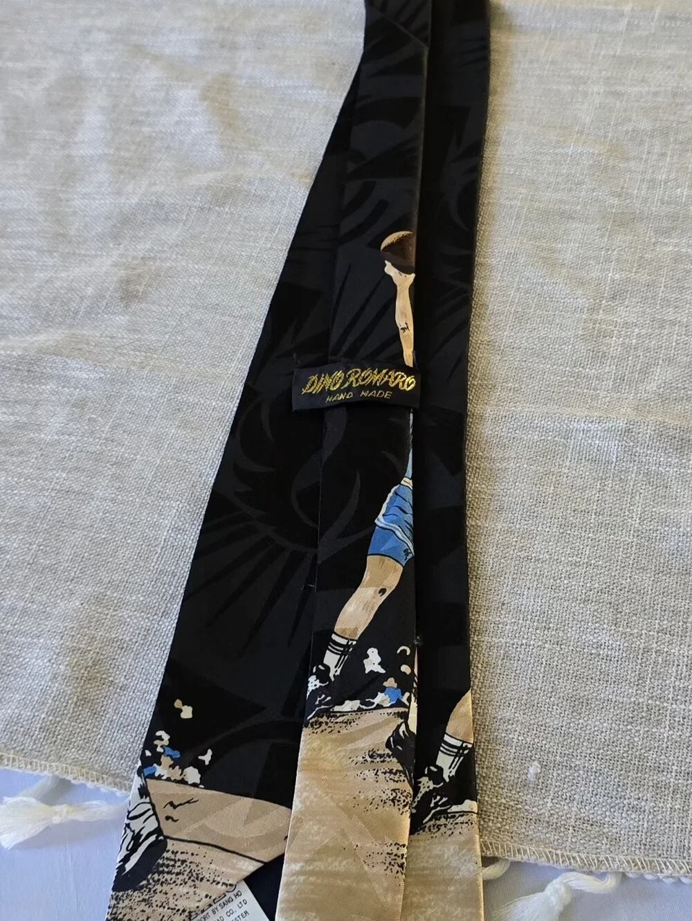 Vintage Dino Romaro Necktie Basketball New York City Hand Made Graphics